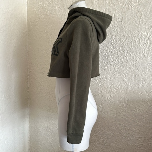 Victoria’s Secret Pink Olive Green Black Block Logo Cropped Hoodie Sweatshirt S - Picture 3 of 9